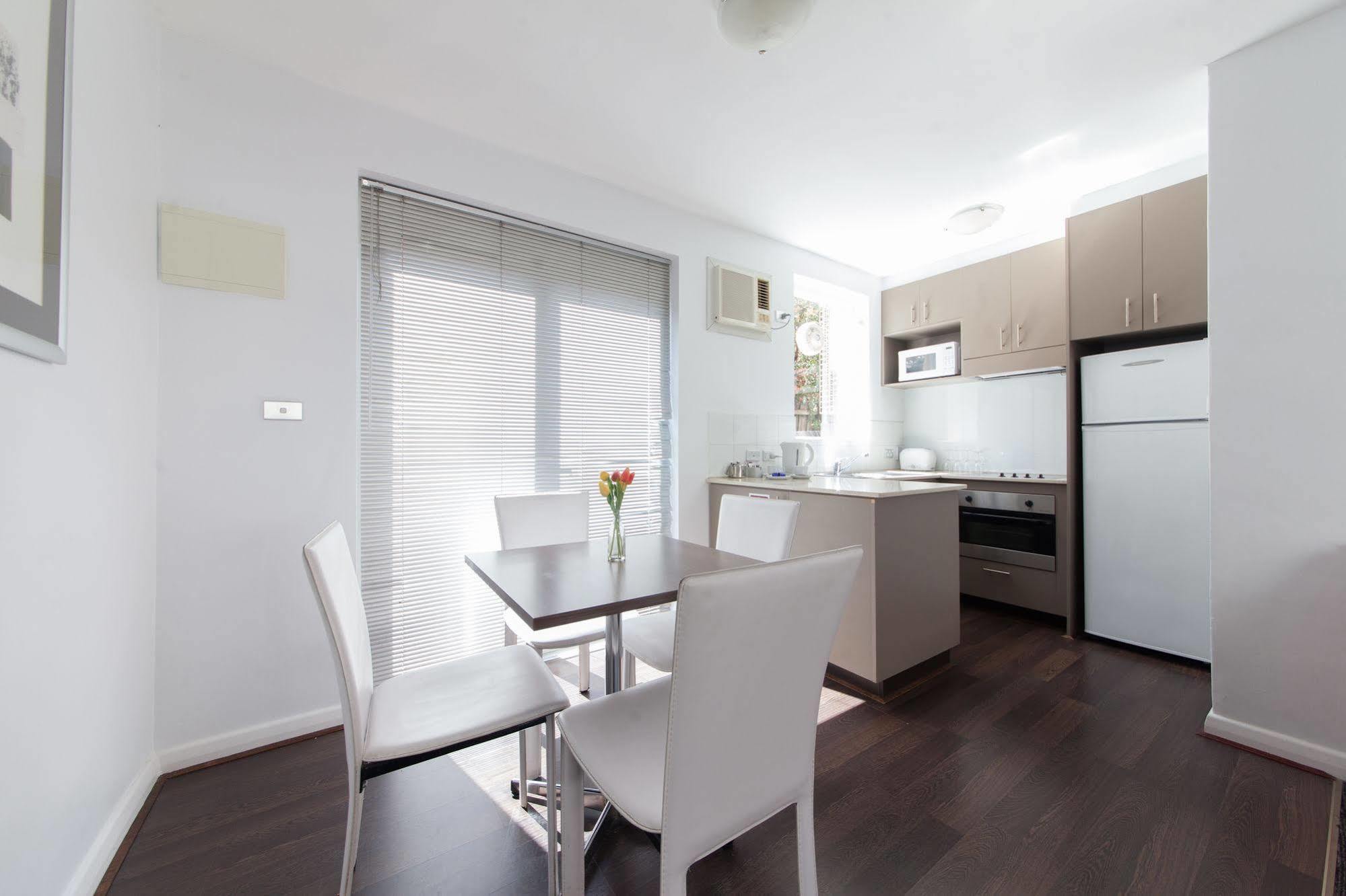 מלבורן Easystay Studio Apartments מראה חיצוני תמונה